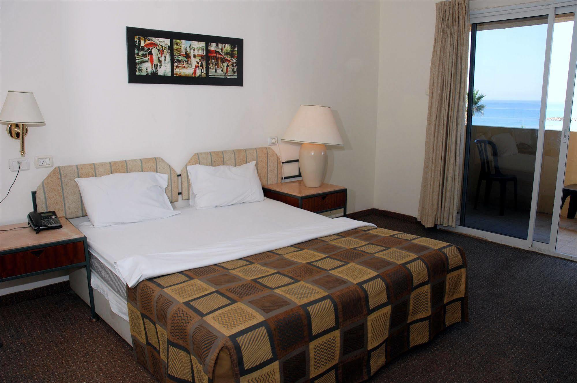 Golden Beach Hotel Τελ Αβίβ Εξωτερικό φωτογραφία